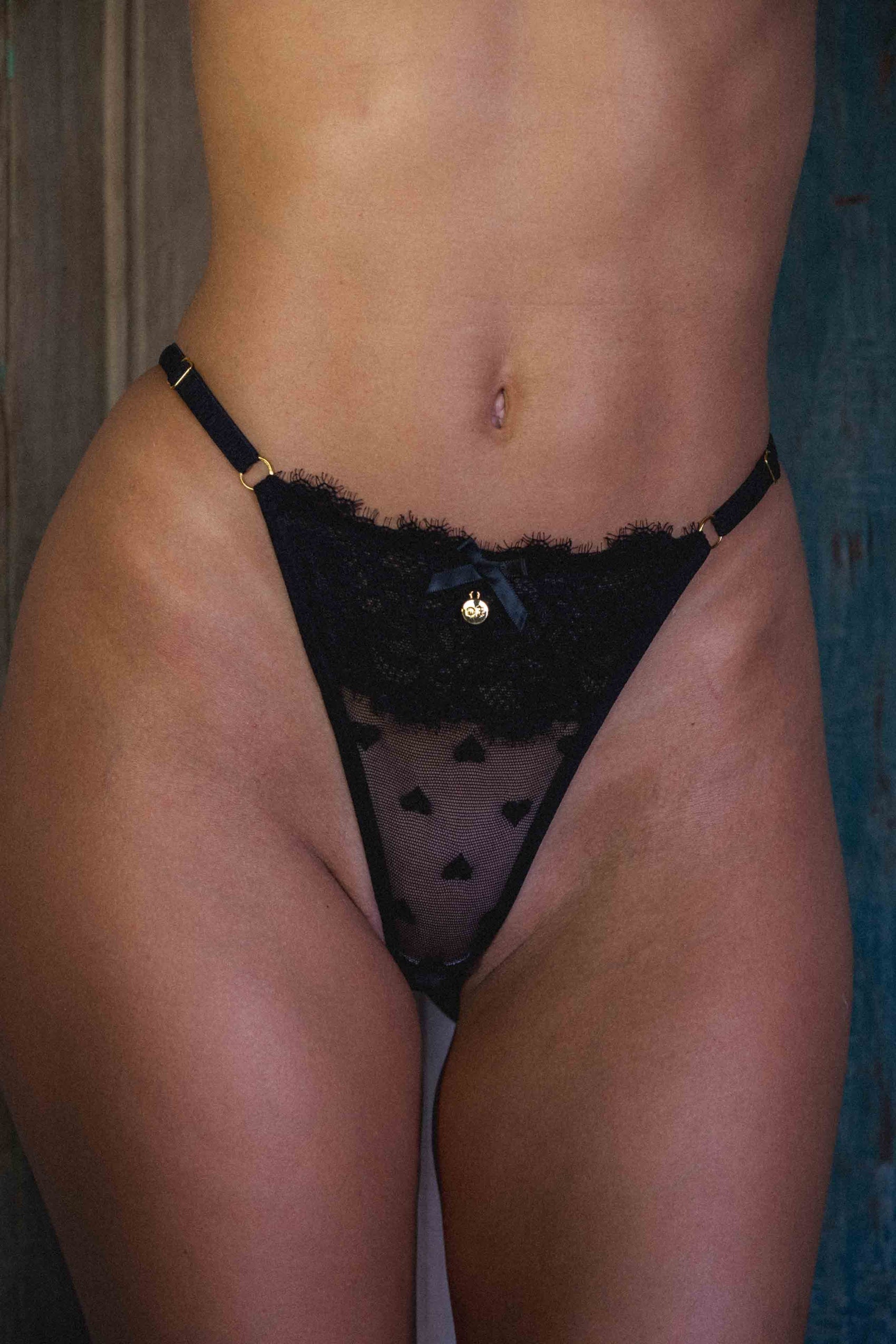 Billie Thong - Black