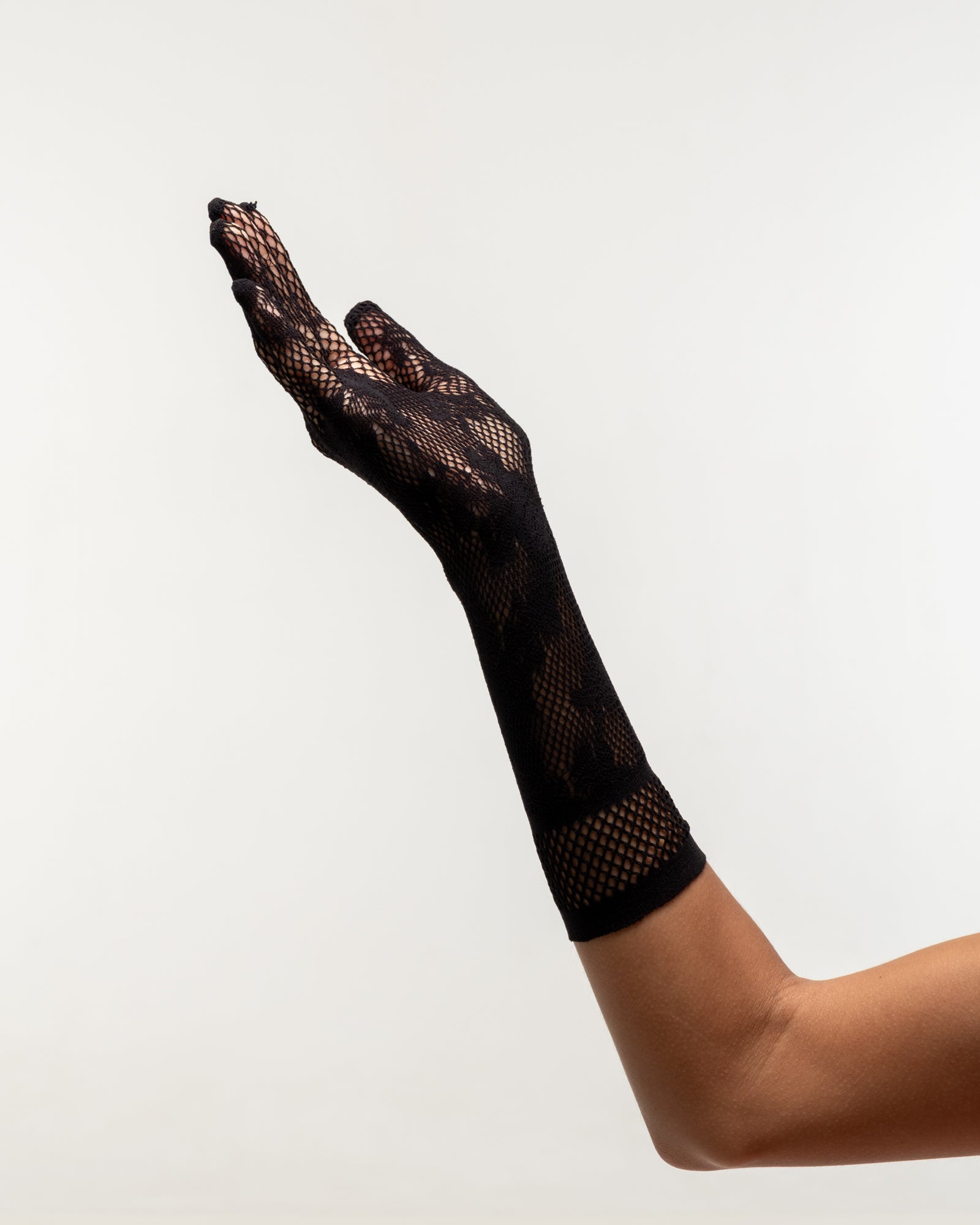 Long Lace Gloves - Black