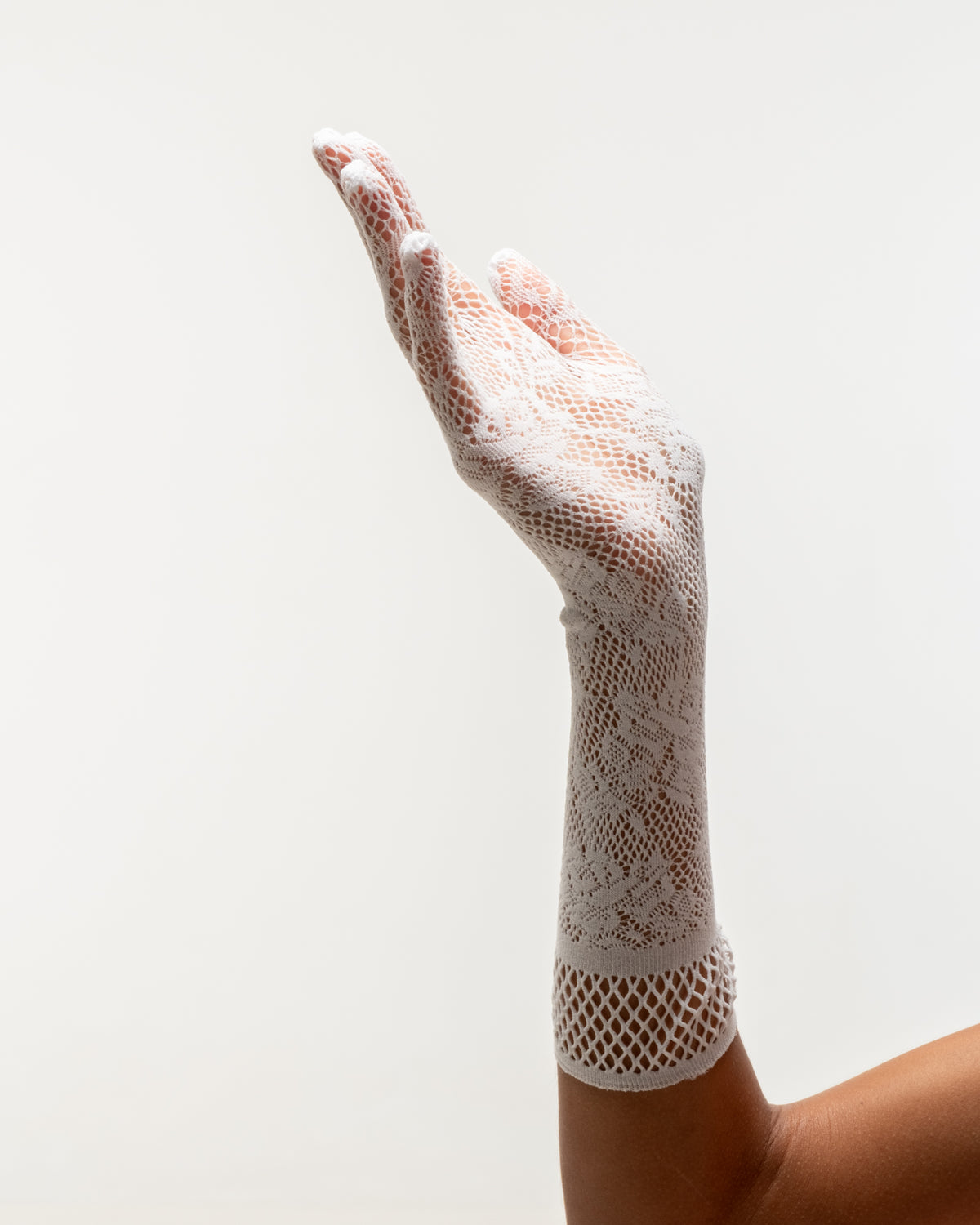 Long Lace Gloves - White