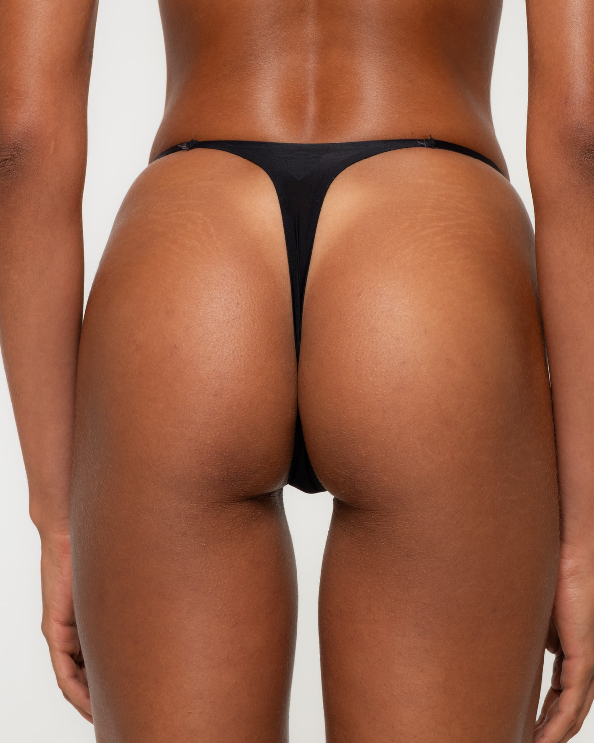 Kelly Thong - Black