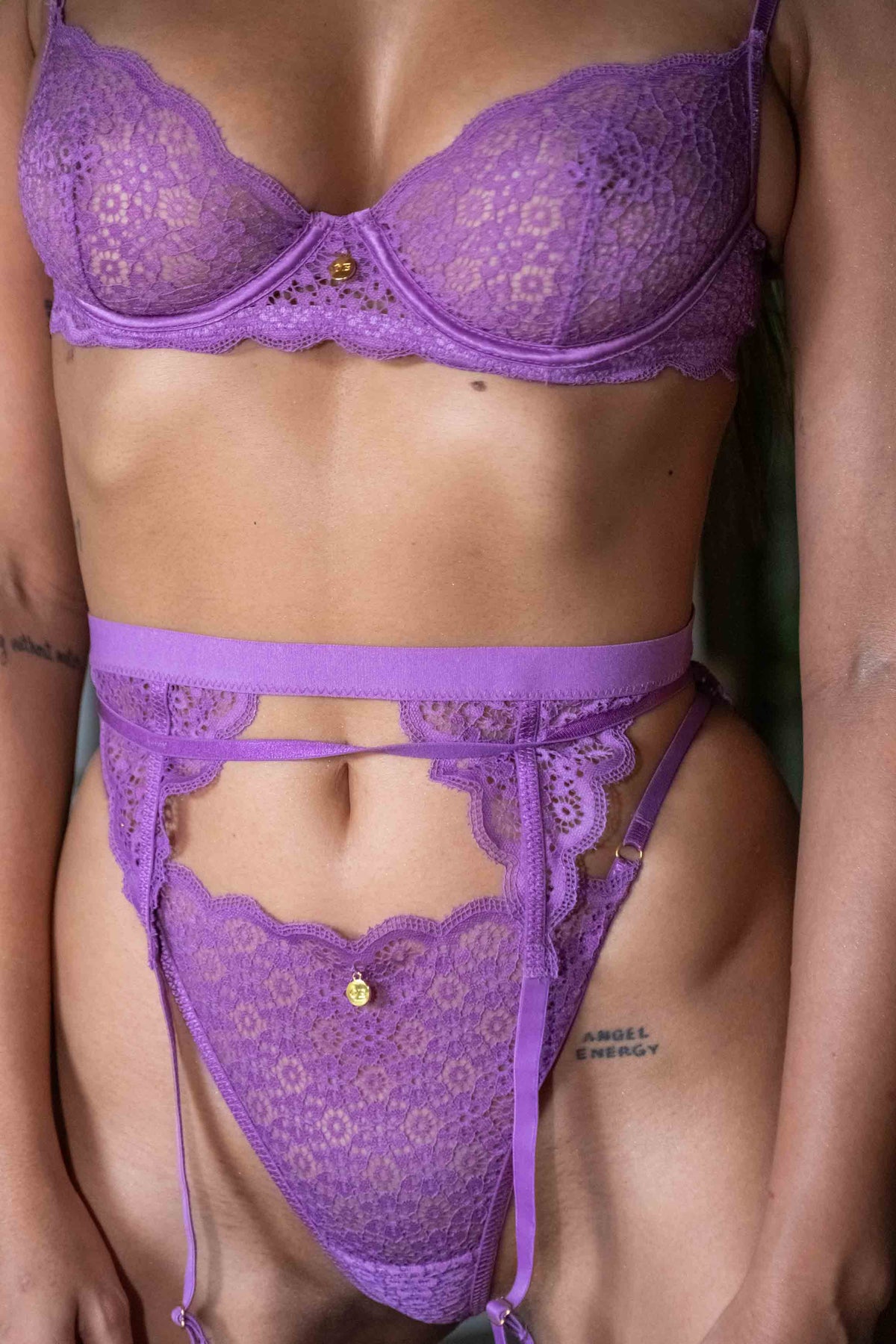 Vera Purple Lingerie Set